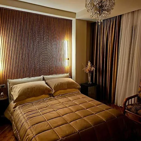 Blloku Suites, Centre,tirana Bed and Breakfast