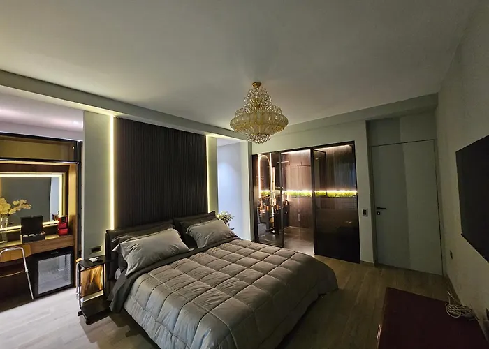 Blloku Suites, Centre,tirana Frühstückspension