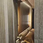 Blloku Suites, Centre,tirana 티라나