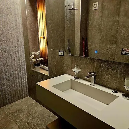 Blloku Suites, Centre,tirana