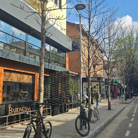 Nocleg ze śniadaniem Blloku Suites, Centre,tirana