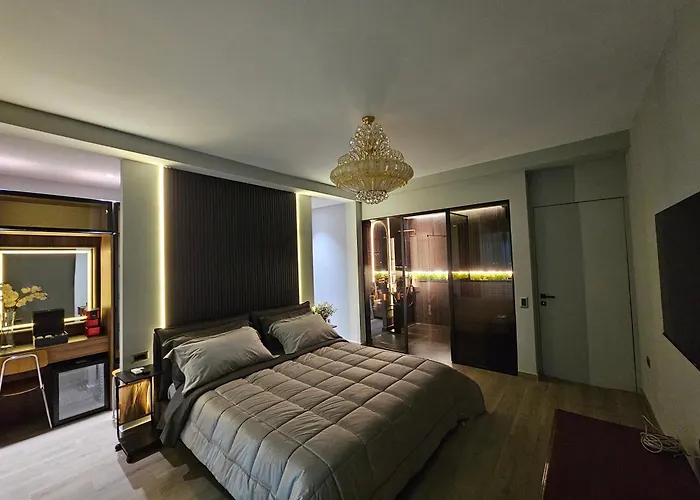 Blloku Suites, Centre,tirana 4*